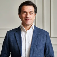Dr. Giulio Toscani