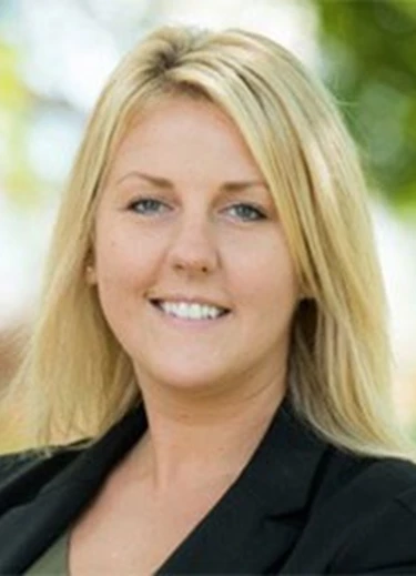 Dr. Tamara Etmanski